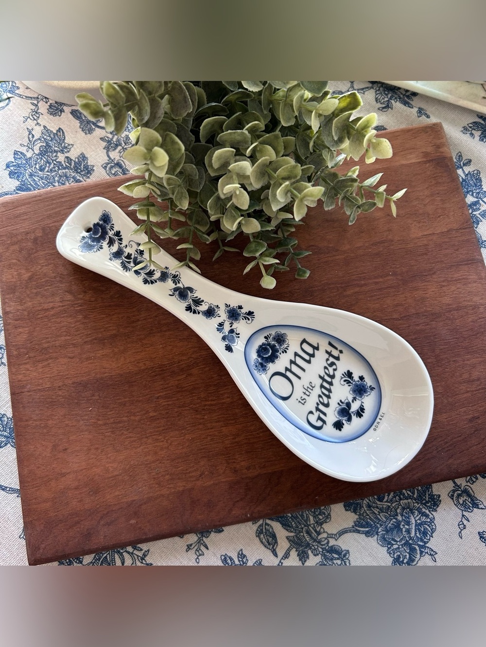 💙 “Oma is the Greatest” Decorative Spoon Rest